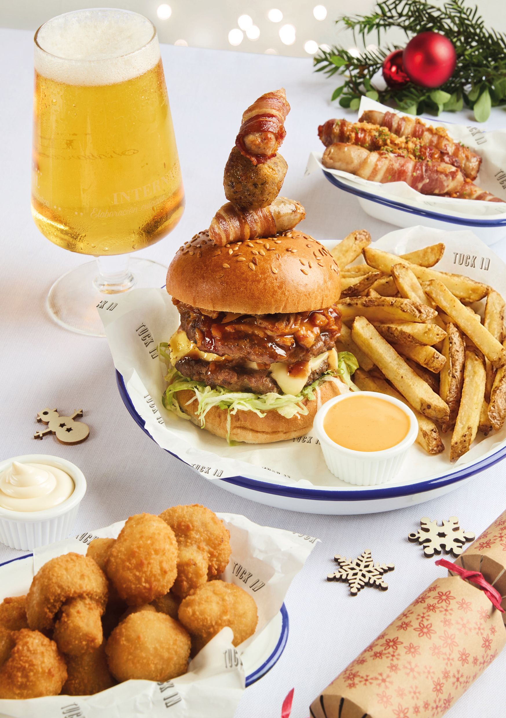 Festive Lunch & Dinner at The Swan in Kingswinford